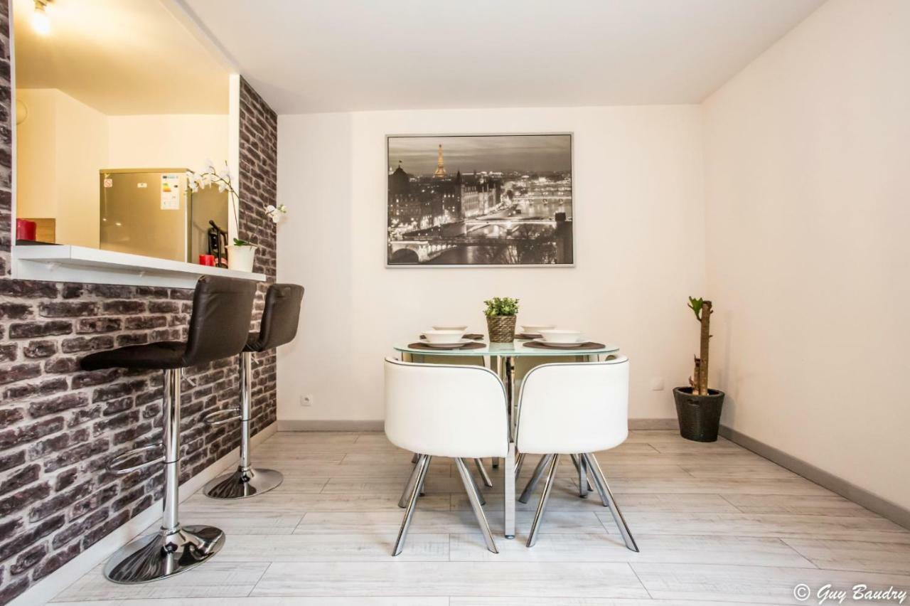 Chic Apart With Bar In Paris Saint-Denis  Exterior photo